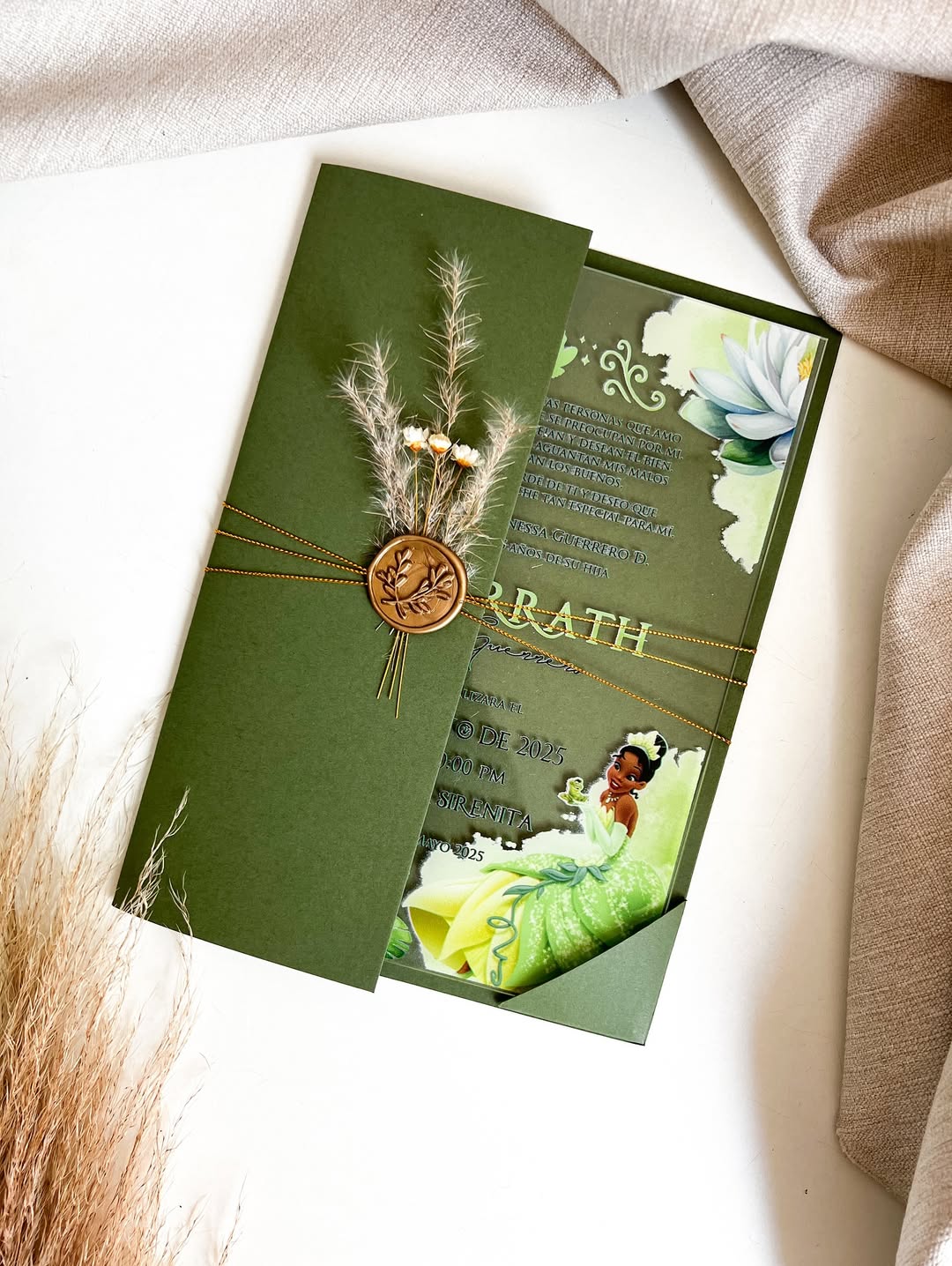 Invitación acrílico espejado quinceañera 2