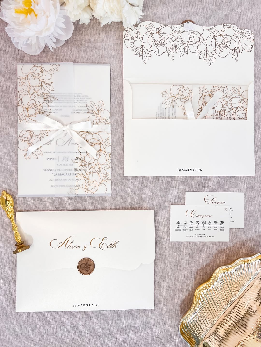 Invitación de boda elegante